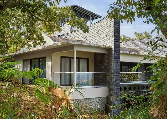 Saffronstays Yahvi Waters By Kosha Villas - 2-Br Villa Near Pawna Lake With Infinity Pool And Bonfire Setup Lonavala